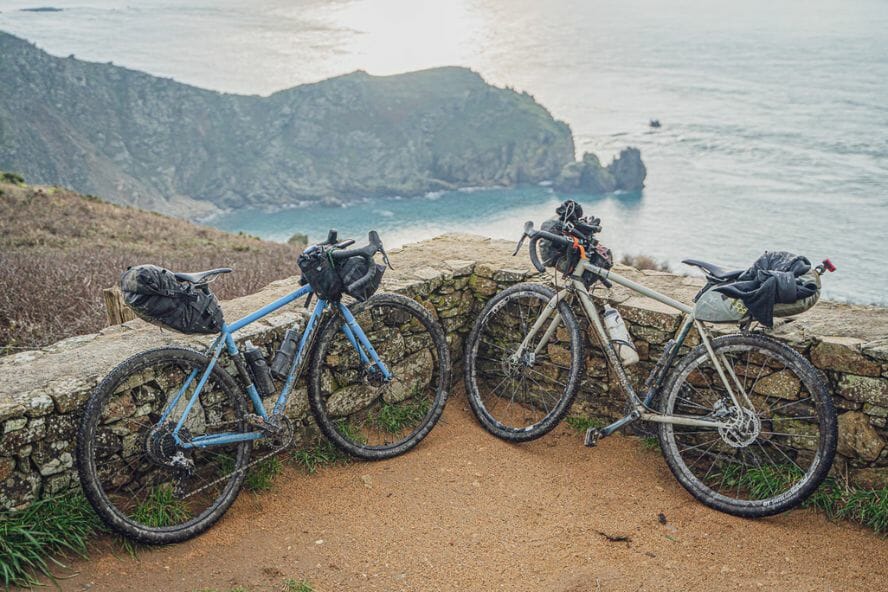 Longer la côte du Cotentin à vélo