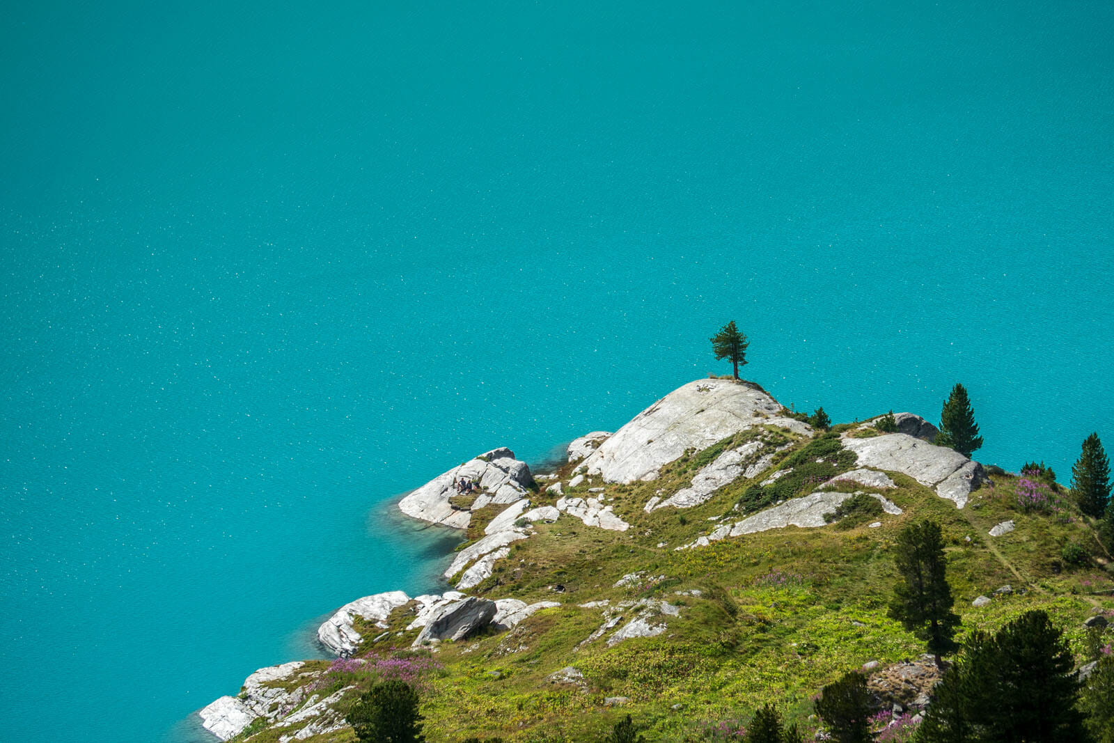 lac bleu valais suisse
