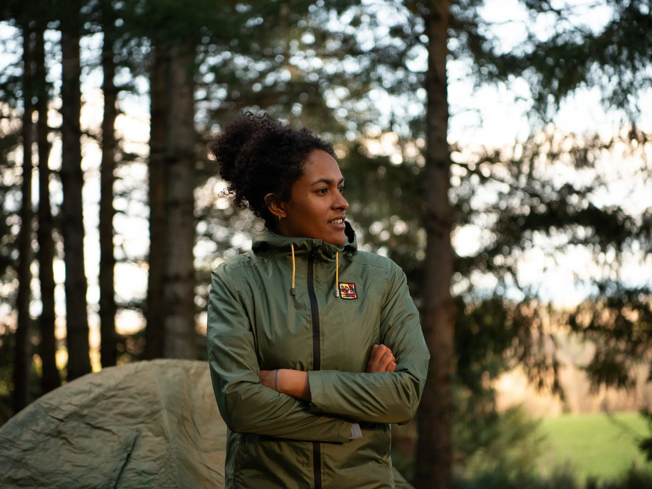 Femme en forêt