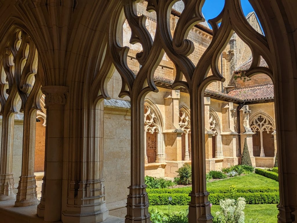 Cloître de Cadouin