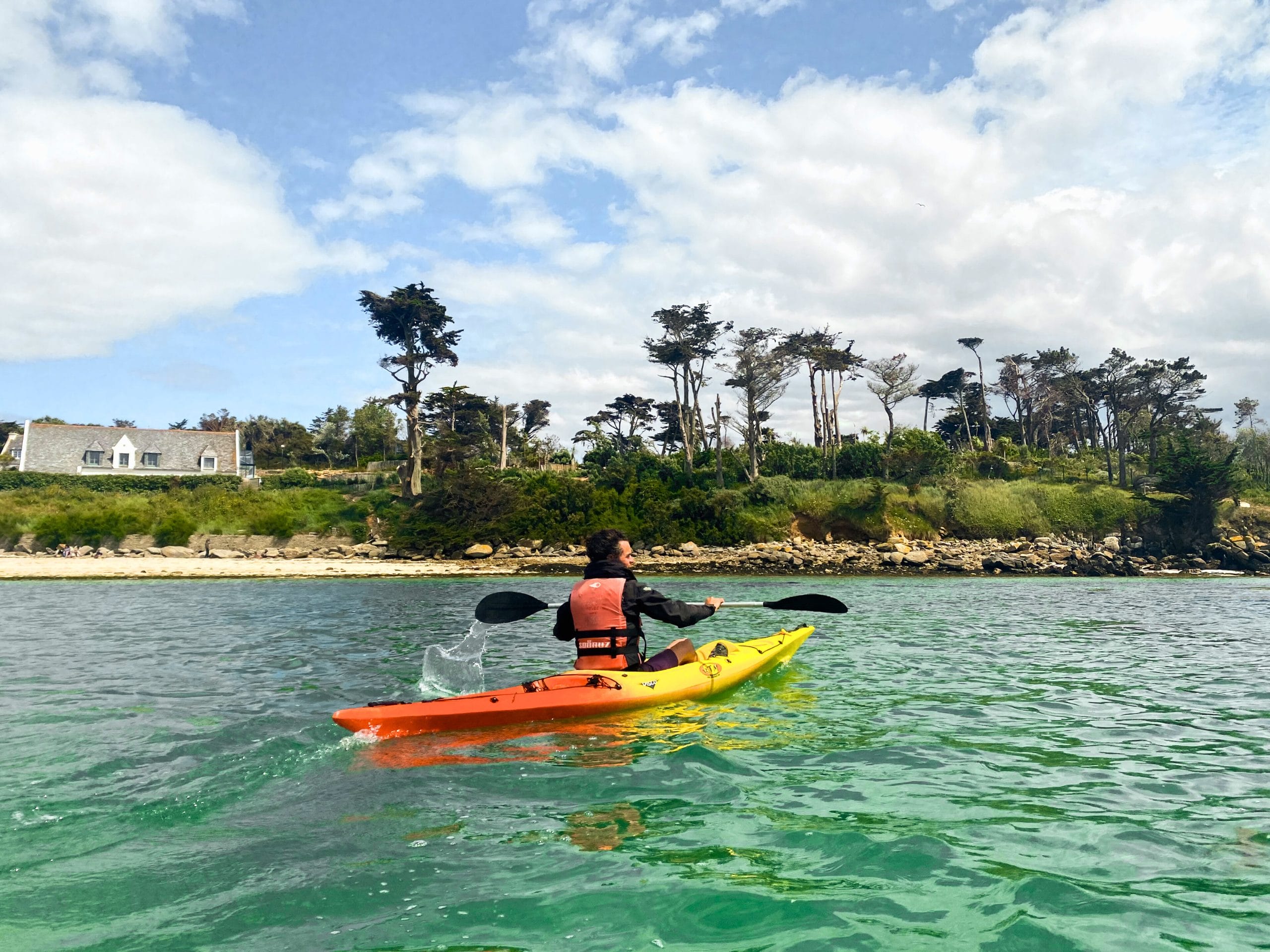 kayak en mer bretonne