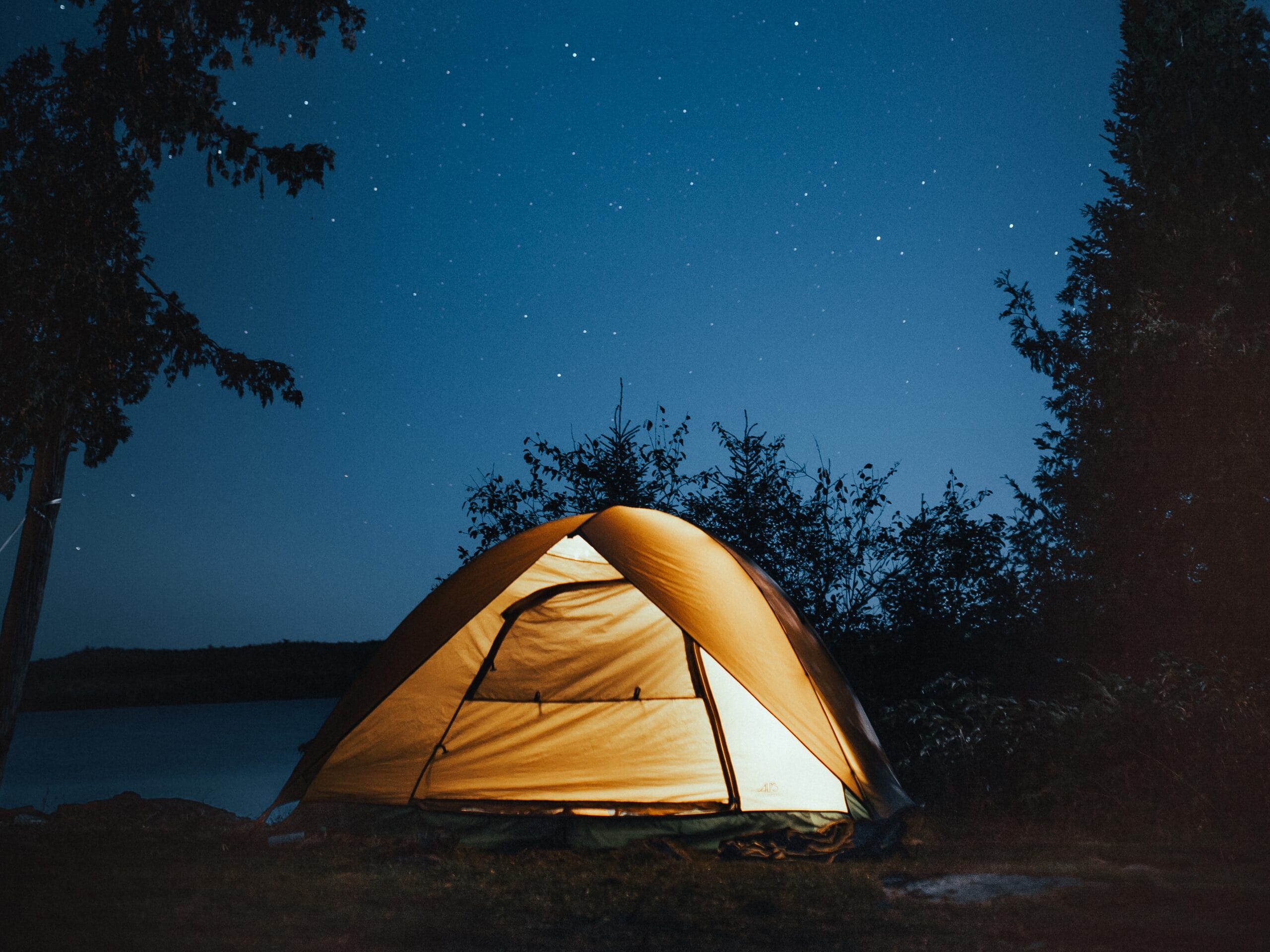 Tente en bivouac