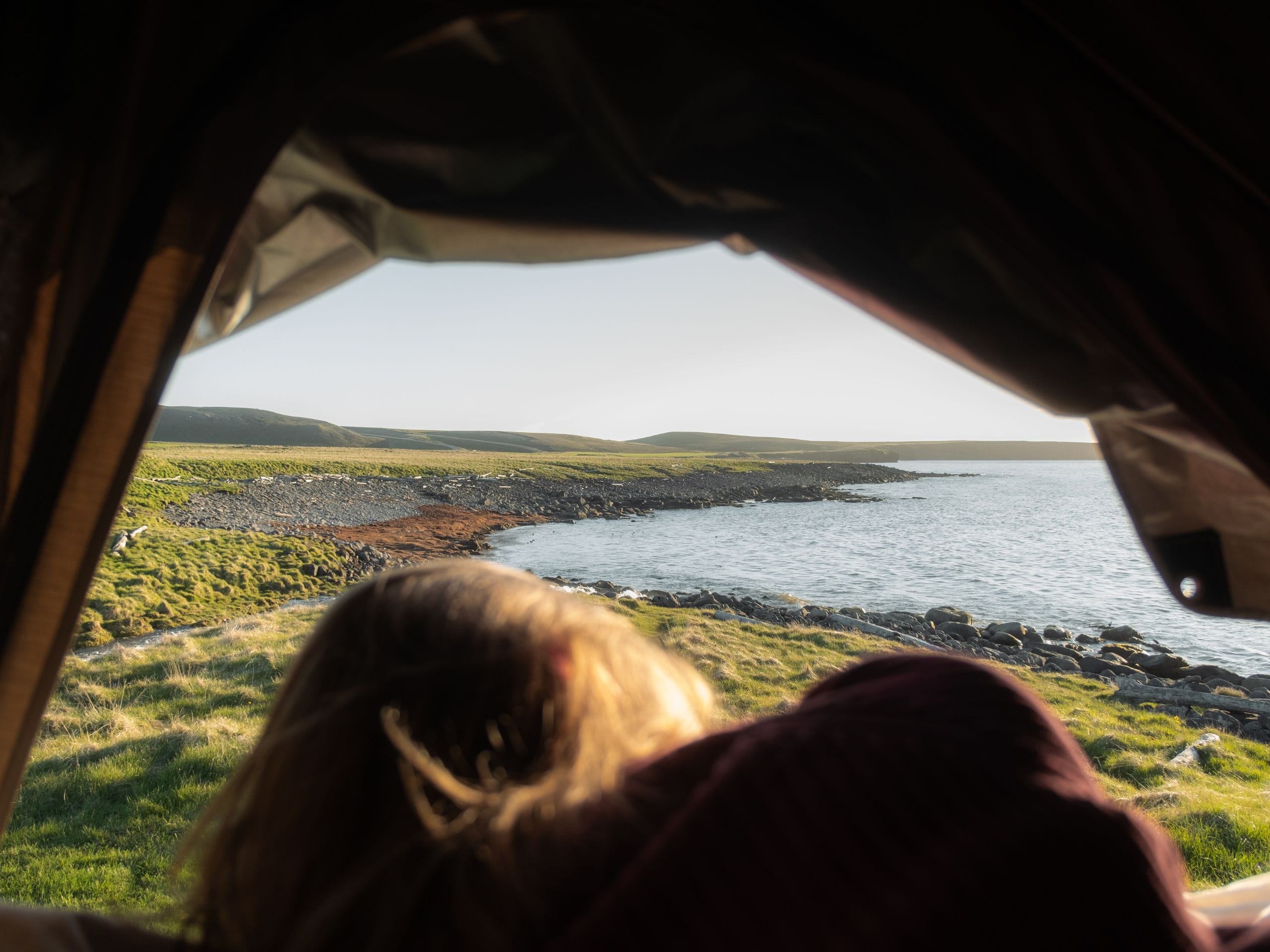 Vue sur le paysage depuis la tente - Islande.