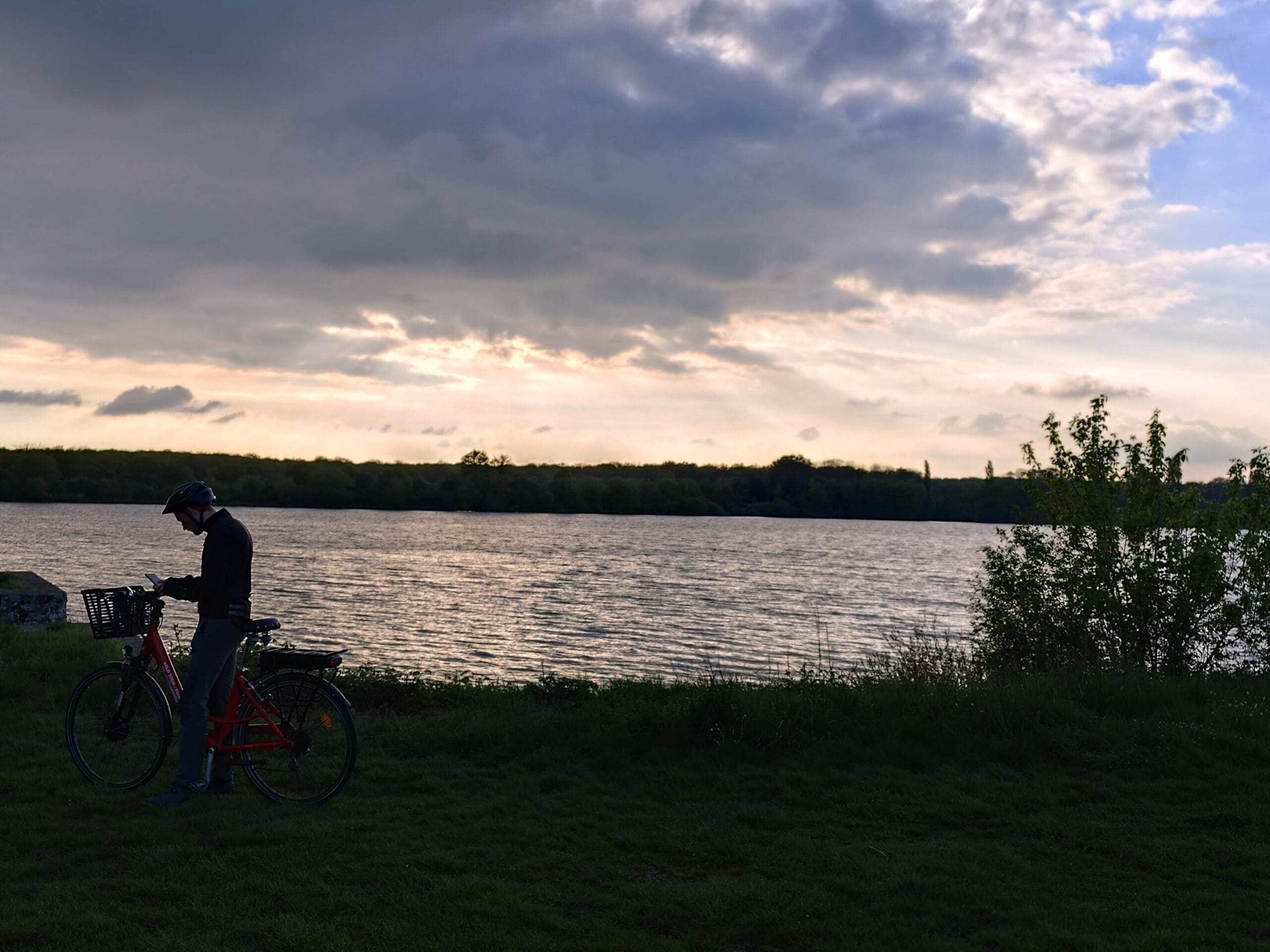 Coucher de soleil du l'étang de Baye