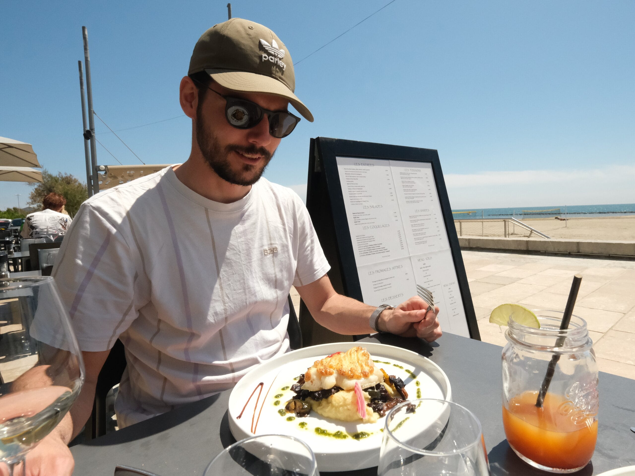 Au restaurant Voilis