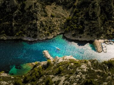 Calanques de Marseille (vue aérienne)