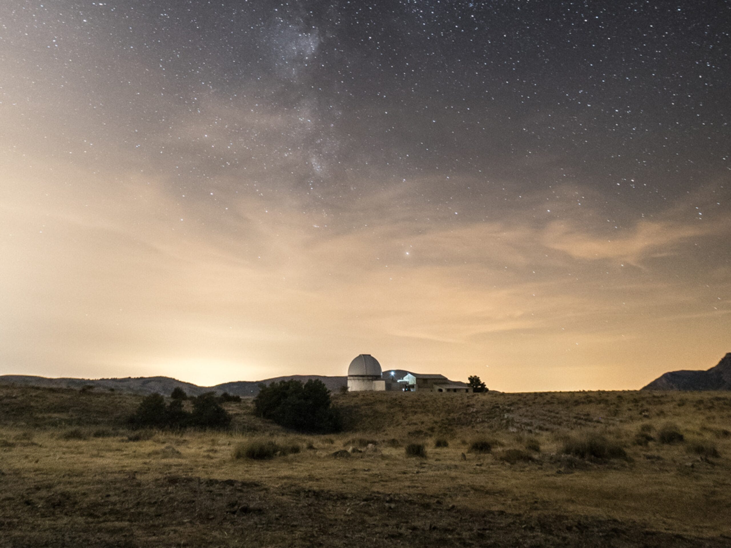 Observatoire de la côte d'azur dans le site de calern préalpes d'azur 