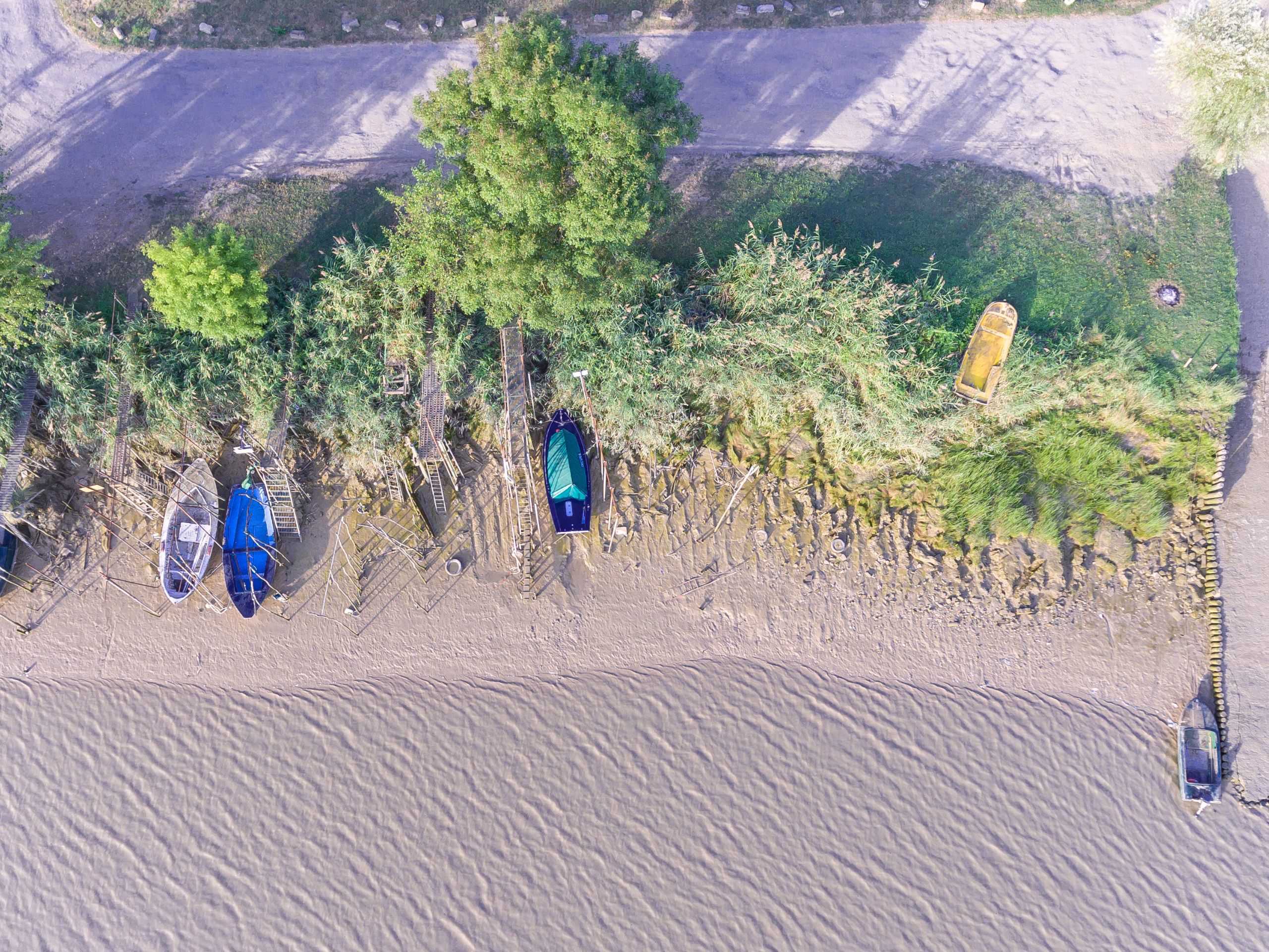 Barques sur la plage